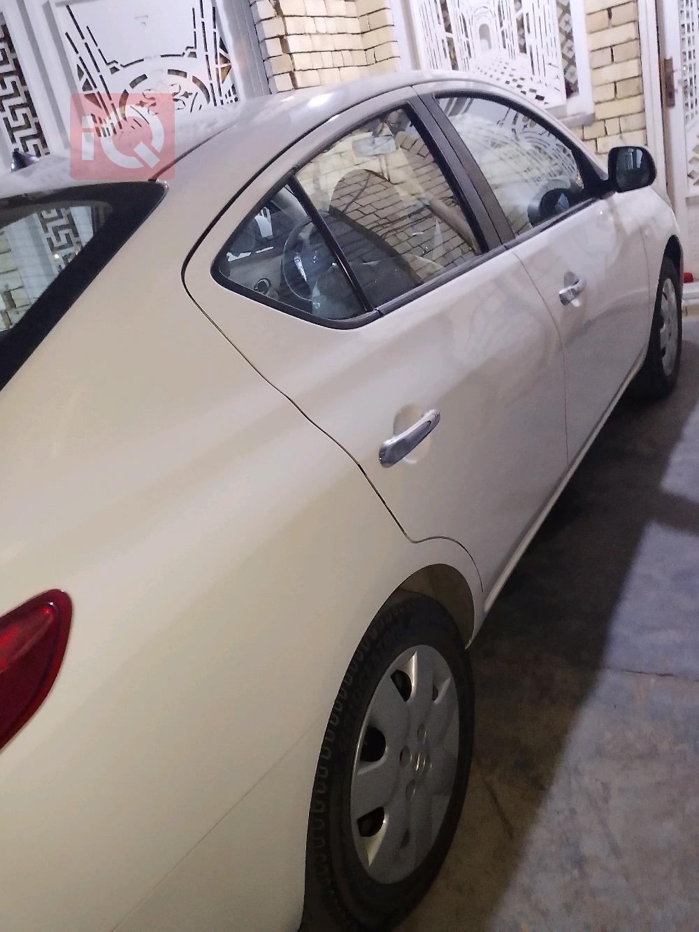 نيسان صني